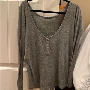 Brandy Melville sweater